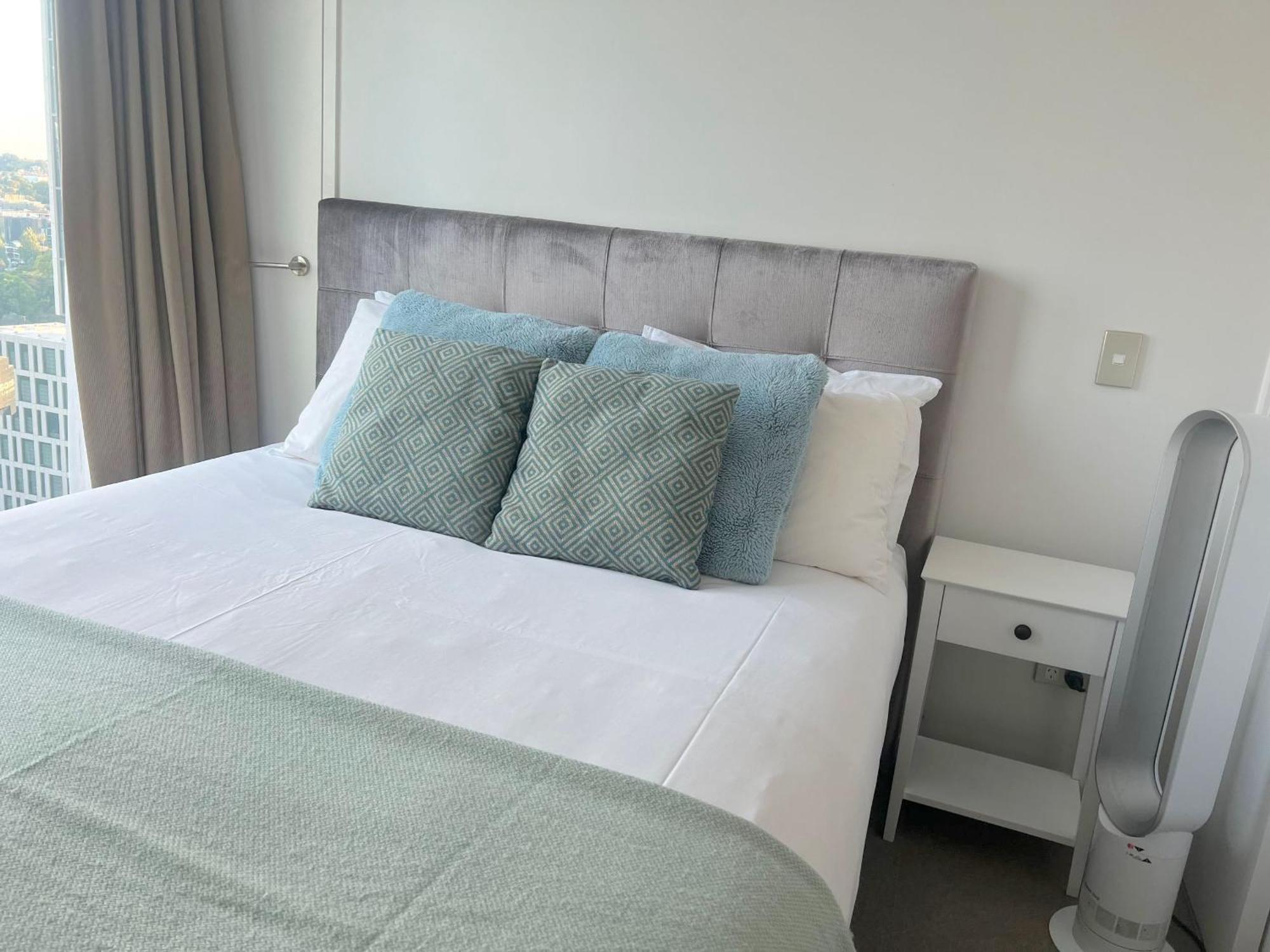 Magnificent Harbour View Skytower View Apartment In Cbd Auckland Zewnętrze zdjęcie